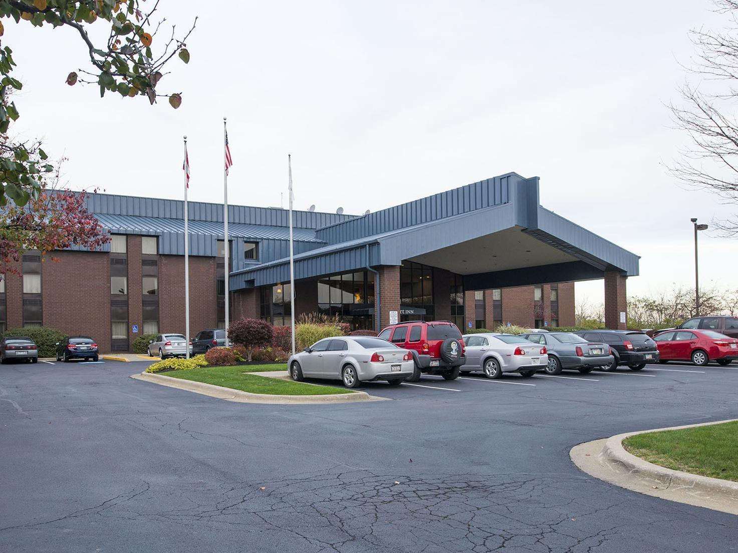 Comfort Inn - Hall Of Fame Canton Exterior photo